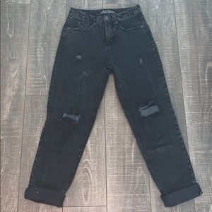 Black 🖤 mom jeans